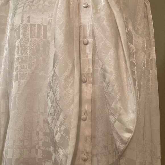 ST. JOHN White Blouse - Picture 5 of 7